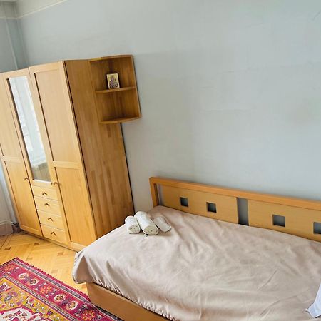 Nalbandyan Apartment Erivan Exterior foto