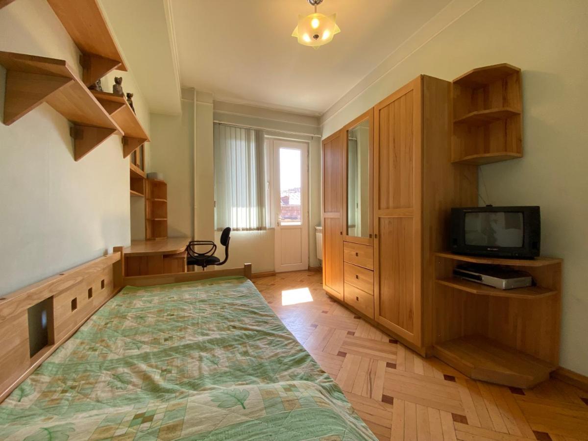 Nalbandyan Apartment Erivan Exterior foto