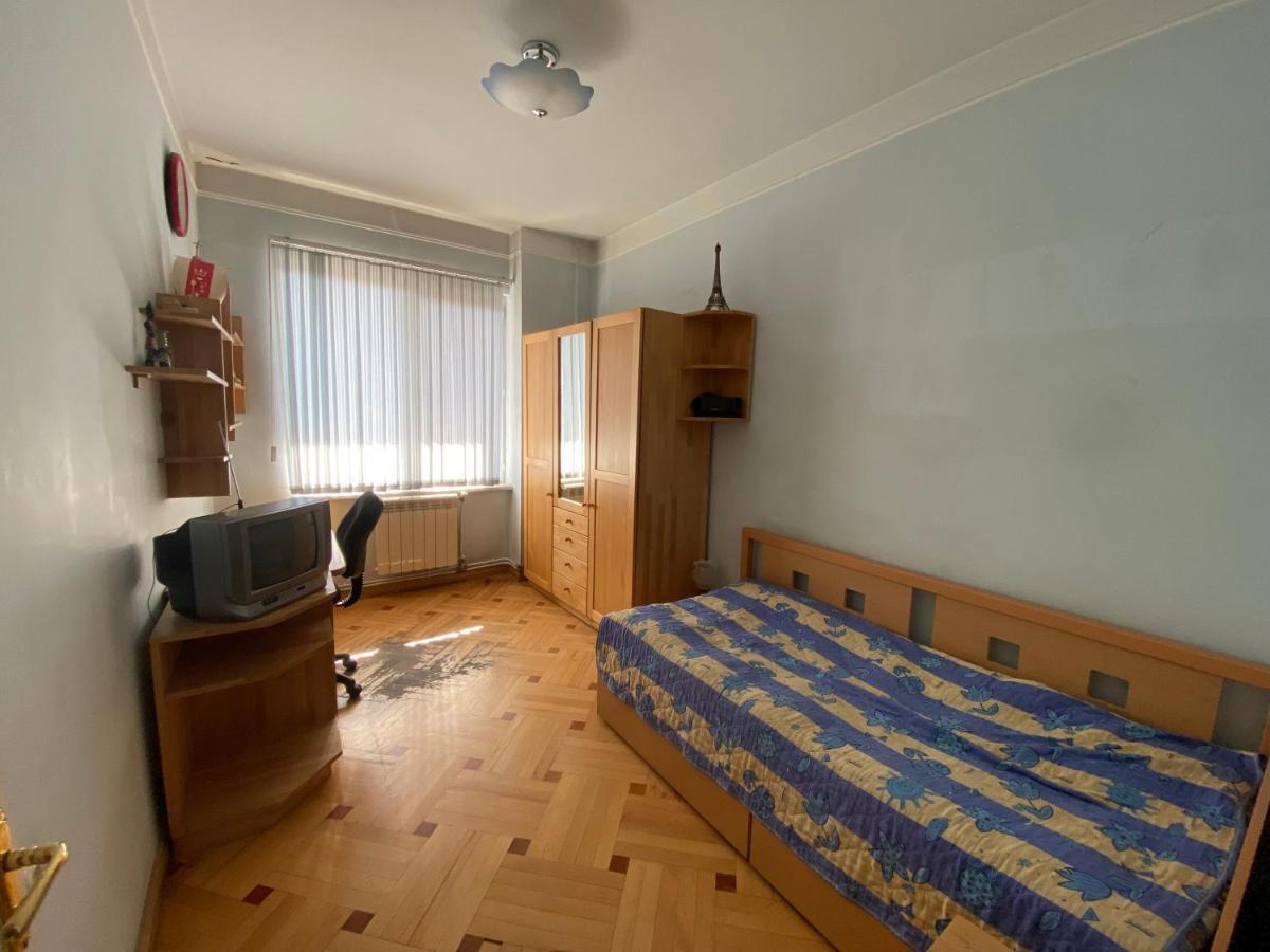 Nalbandyan Apartment Erivan Exterior foto